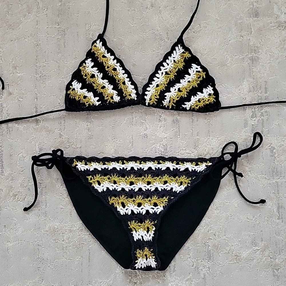 WOMEN'S SOUTH BEACH METALLIC KNIT BIKINI BATHING SUIT $60